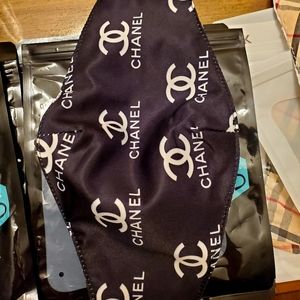 Fashion Face Mask 1 😷